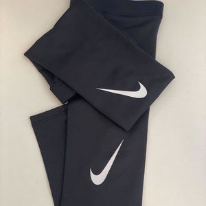 COPY - COPY - Nike PRO UNISEX DRI-FIT Sleeve 4.0 -S/M